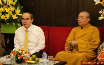 Ông Nguyễn Thiện Nhân chúc mừng GHPGVN nhân mùa Phật đản
